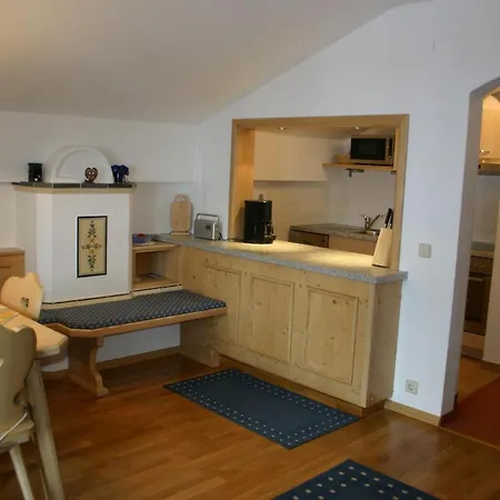 Gaestehaus Obertanner Райт-им-Винкль